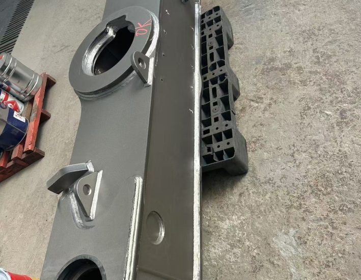 Custom heavy plate welded counterweight for industrial machinery - KS Metal Pro