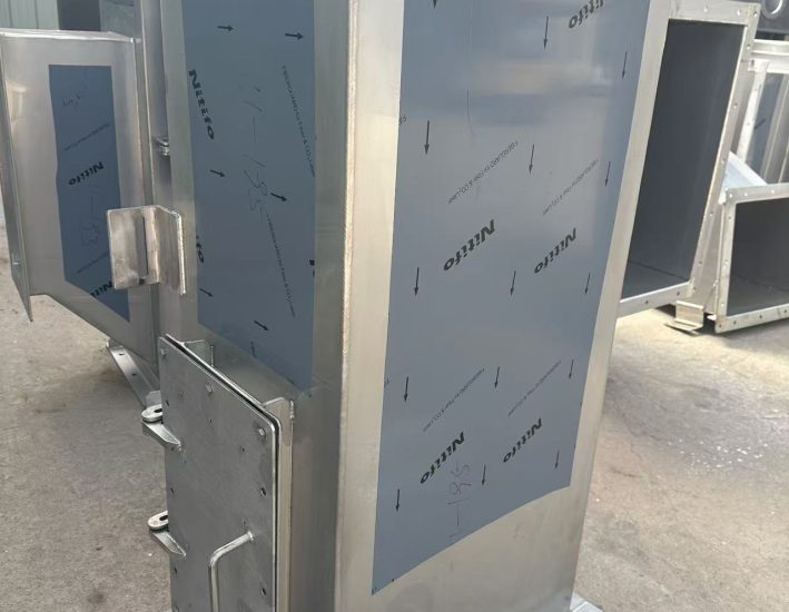 Custom stainless steel air duct for industrial ventilation system - KS Metal Pro