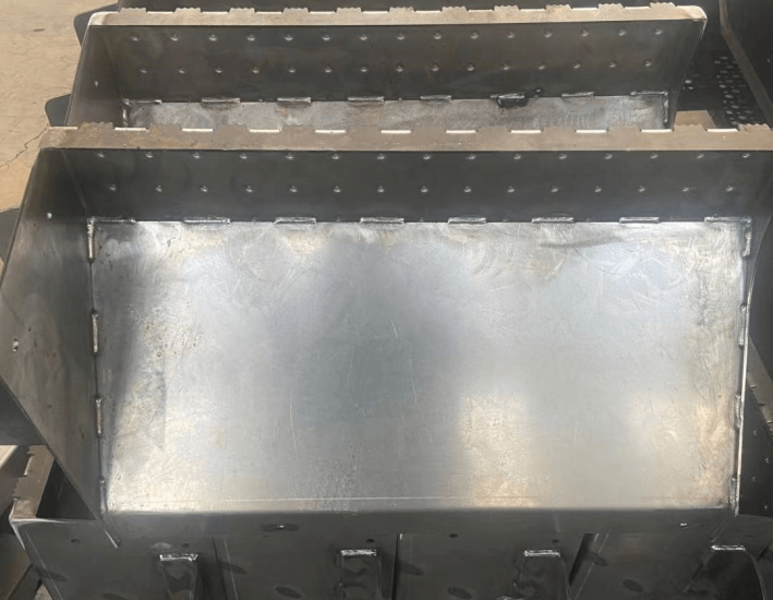 Custom industrial equipment enclosure and metal casing fabrication - KS Metal Pro